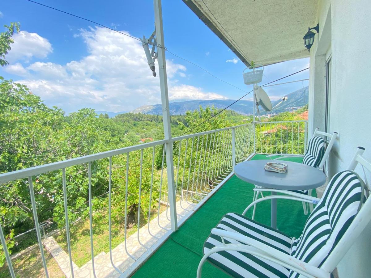 Guest House Ivano Mostar Bagian luar foto