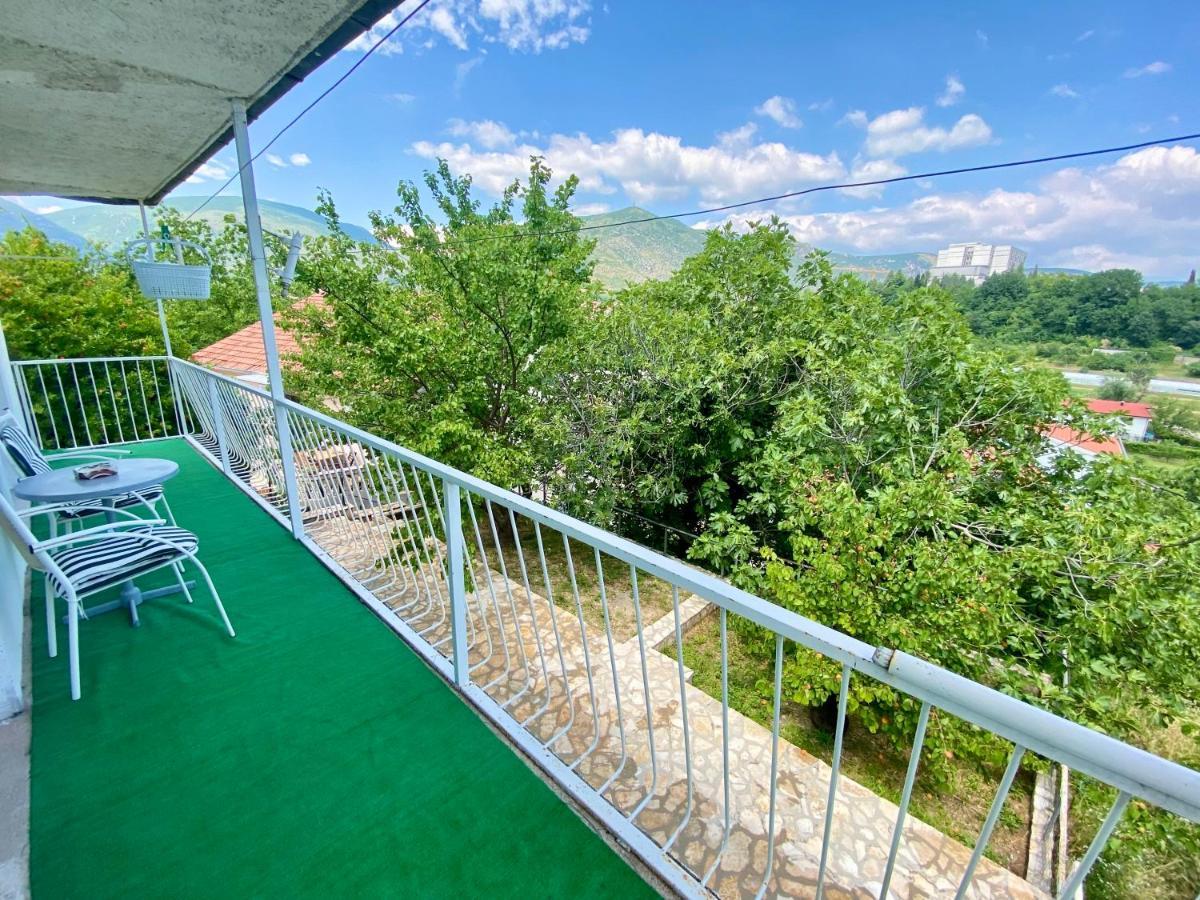Guest House Ivano Mostar Bagian luar foto