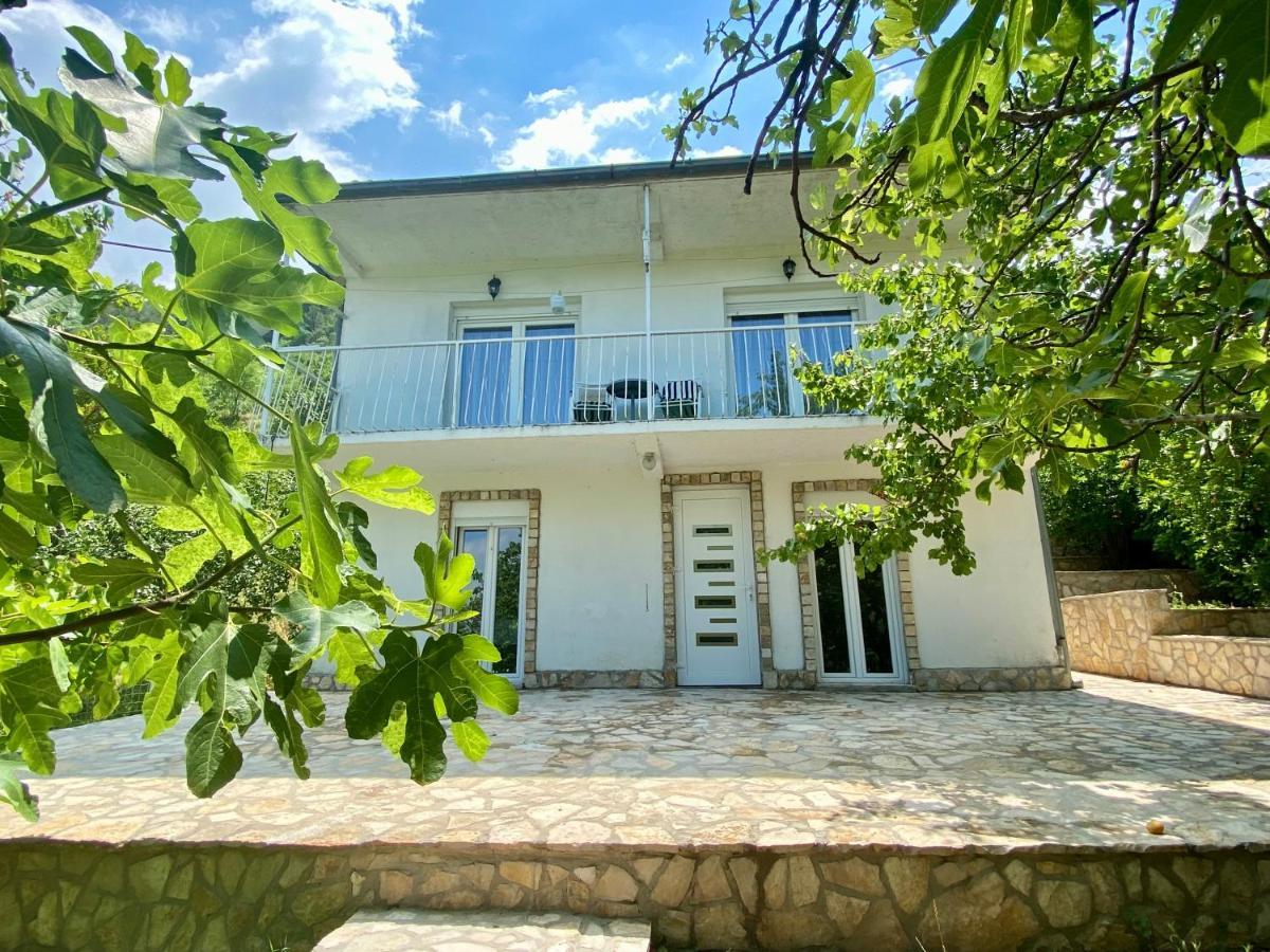 Guest House Ivano Mostar Bagian luar foto