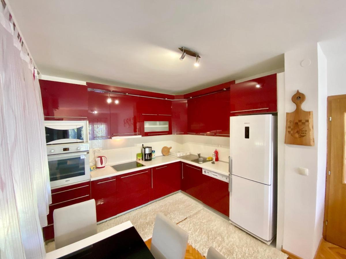 Guest House Ivano Mostar Bagian luar foto